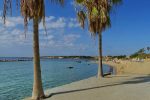 Der Strand von Coral Bay - Auswandern und Leben auf Zypern