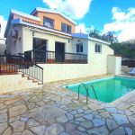 Immobilie zum Kauf auf Zypern: Zypern-Villa mit Privatpool und Meerblick in Tala - PFSB243