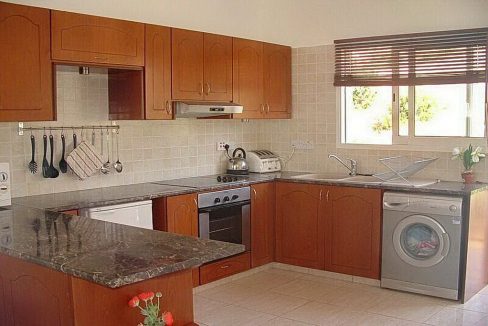 Immobilien auf Zypern: Zypern Appartement in Peyia im Raum Paphos zur Langzeitmiete - PFL2696