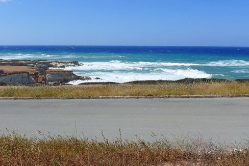 Bauland auf Zypern: Beachfront-Grundstück in exklusiver Lage im Raum Paphos zum Kauf - PFPL105