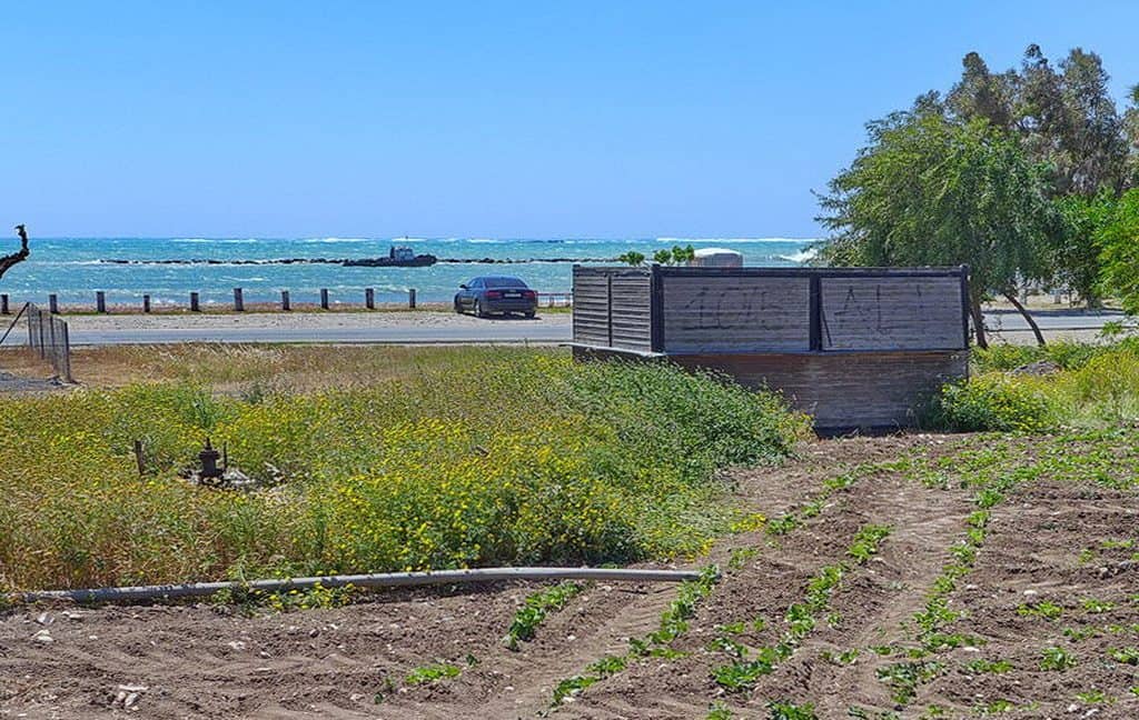 Bauland auf Zypern: Beachfront-Grundstück in exklusiver Lage im Raum Paphos zum Kauf - PFPL107