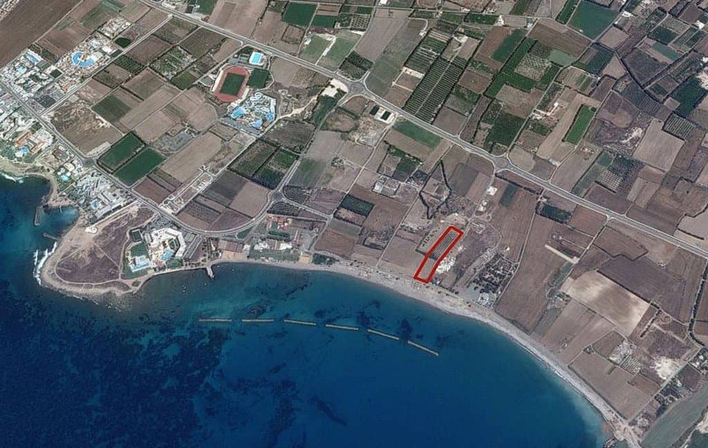 Bauland auf Zypern: Beachfront-Grundstück in exklusiver Lage im Raum Paphos zum Kauf - PFPL112