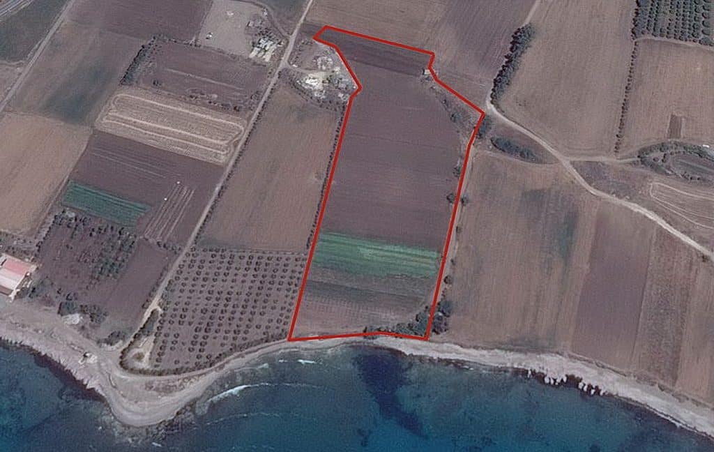 Bauland auf Zypern: Beachfront-Grundstück in exklusiver Lage im Raum Paphos zum Kauf - PFPL1155