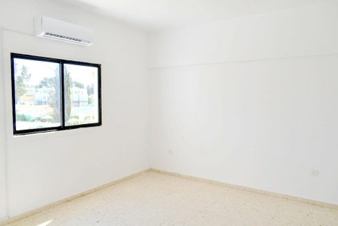 Immobilie zum Kauf auf Zypern: Appartement am Meer in Kato Paphos - PFSB223