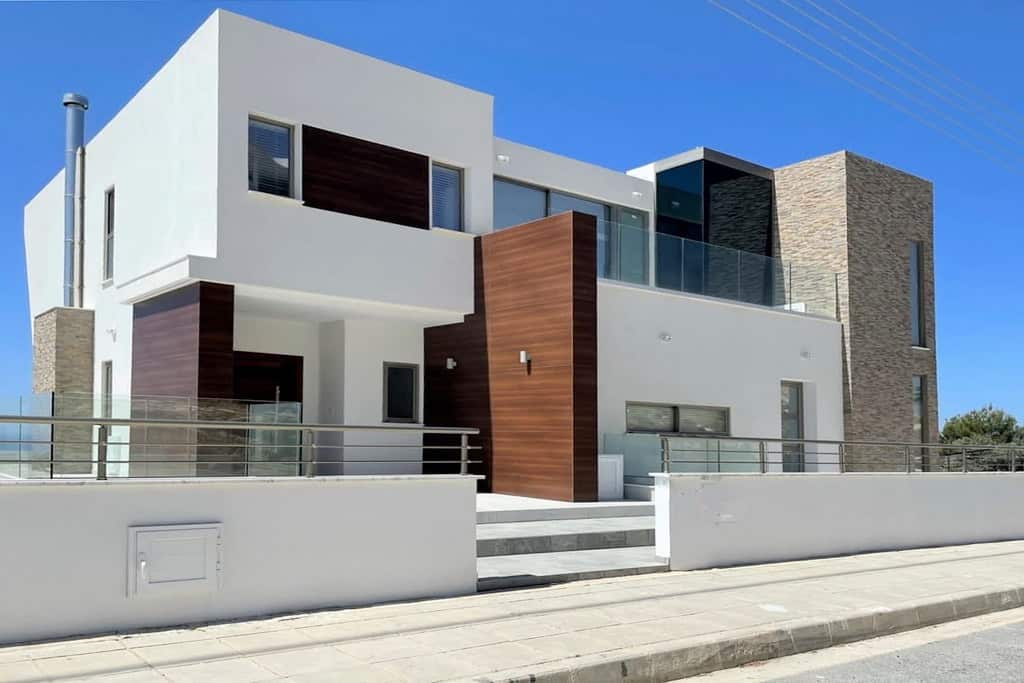 Immobilie zum Kauf auf Zypern: Neubau-Designervilla mit Privatpool im Raum Paphos - PFSB235